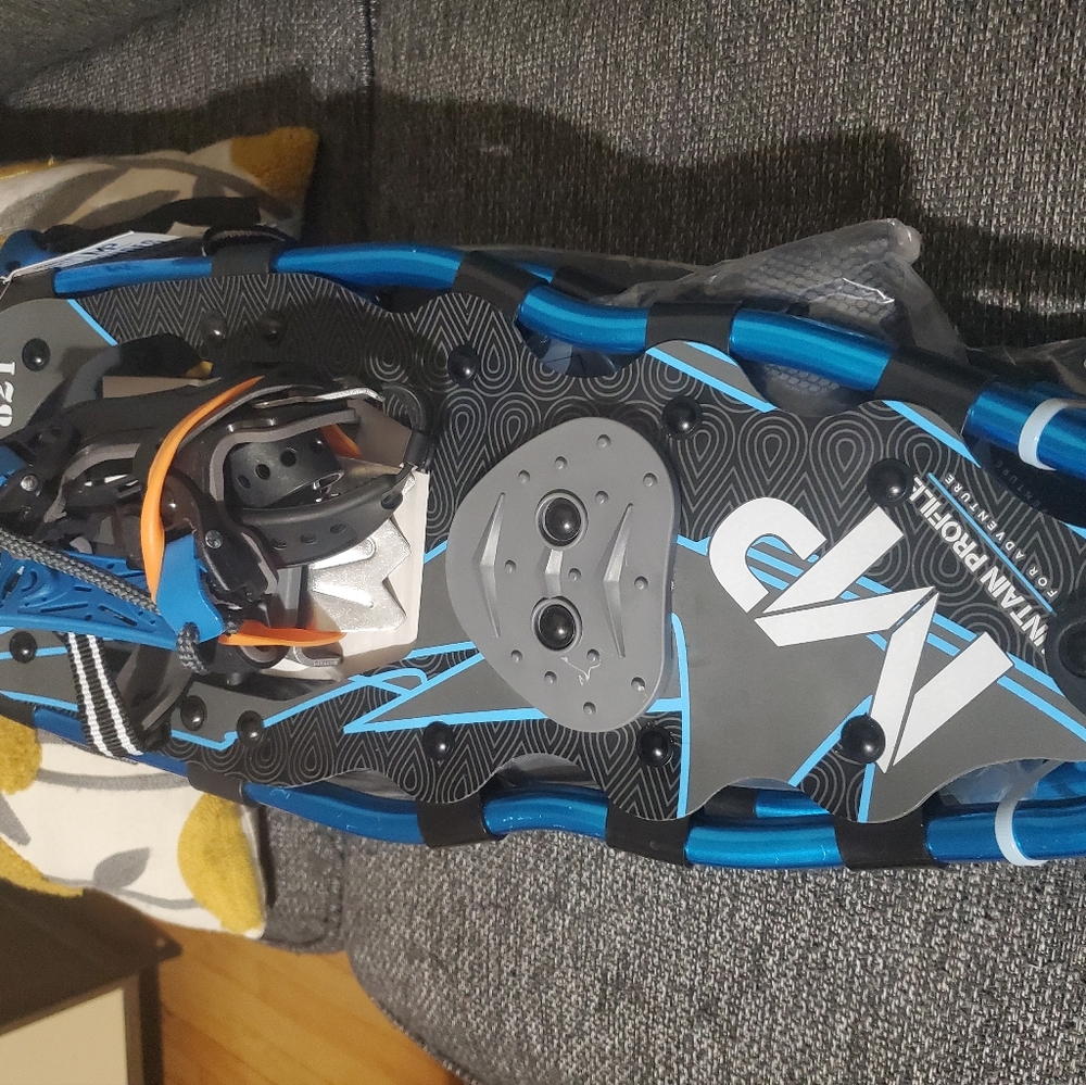 Snow shoes